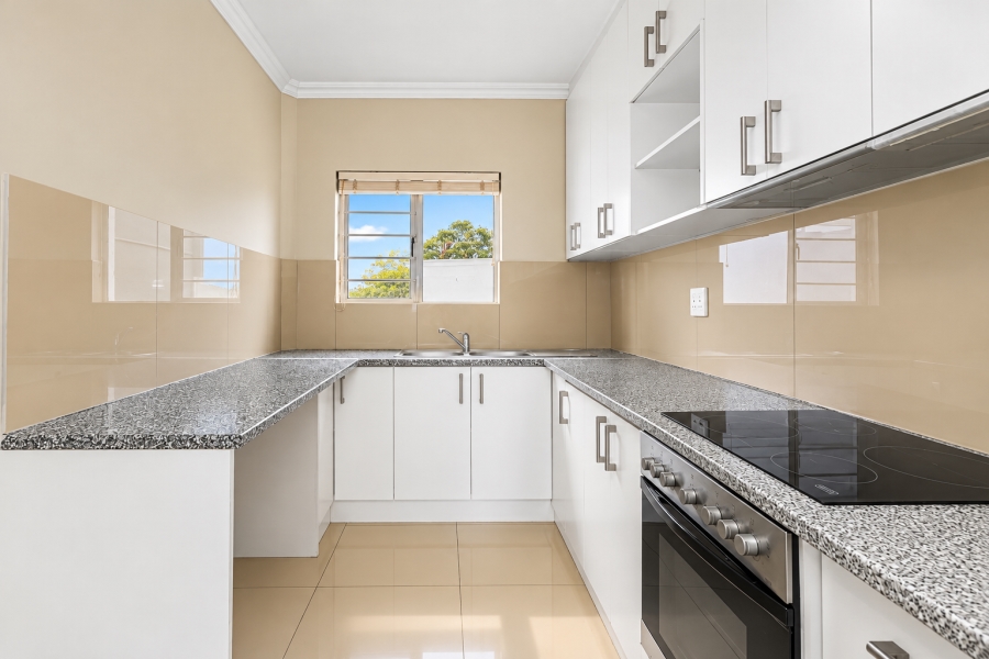To Let 2 Bedroom Property for Rent in Camps Bay Western Cape